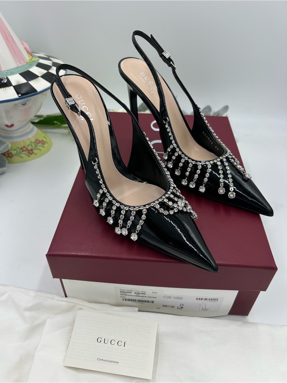 Women's Gucci GUINEVERE black patent sling back pumps with crystal chain size 39